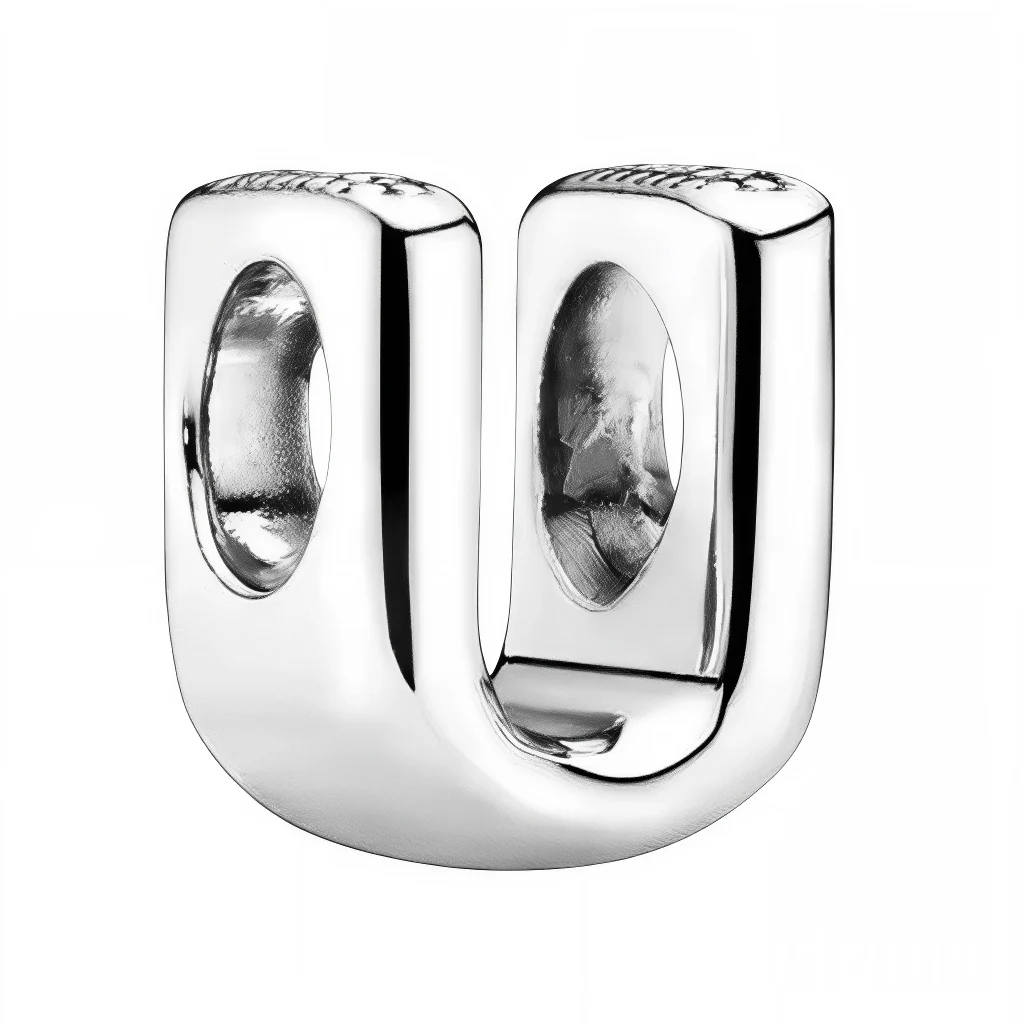 Charm – Letter “U” Silver