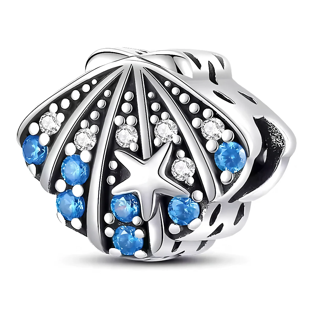 Silver Shell Charm – Marine Elegance and Natural Simplicity